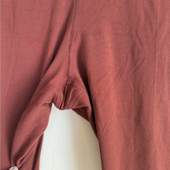 Nike Women’s High Rise Chocolate Brown Luxe Yoga Leggings Colorblock in Size XXL - Picture 10 of 13